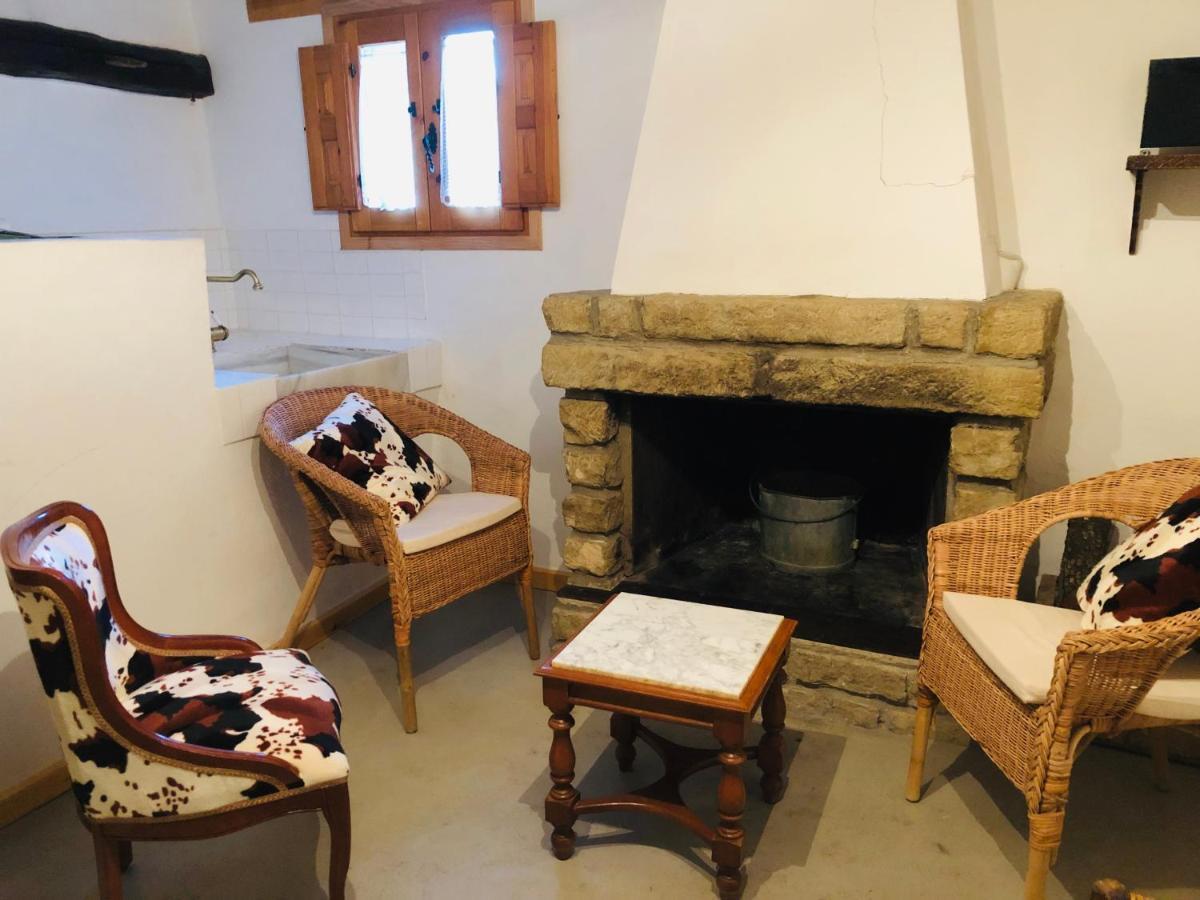Solano De Moran Hotell Murillo de Gállego Exteriör bild